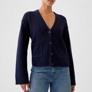 GAP Pocket Cardigan Sweater in Navy Blue